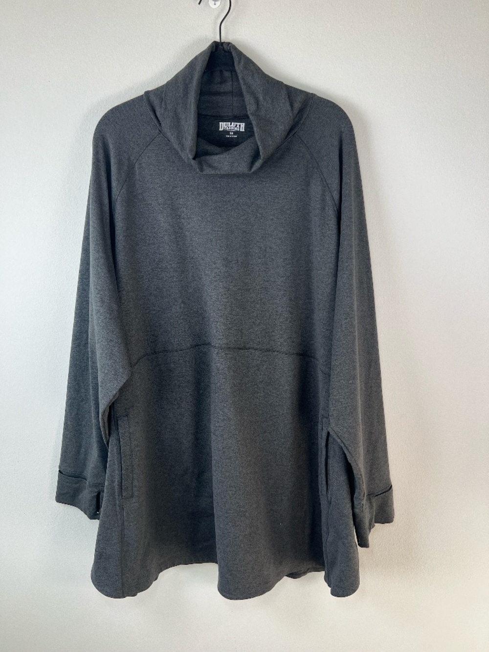Duluth Trading Co Plushcious Funnel Neck Tunic Top Shirt Charcoal Gray Pocket 3X